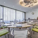 Continental 4*