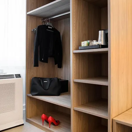 Continental 4* Lausana