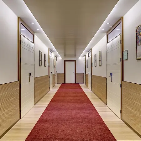 Continental Lausanne